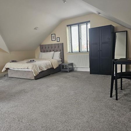 Lovely 1-Bed Loft In Newport Newport (Gwent) Exterior foto